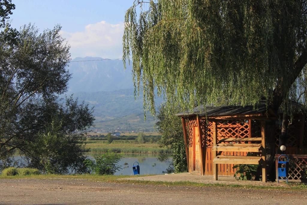 Motel Blue River *