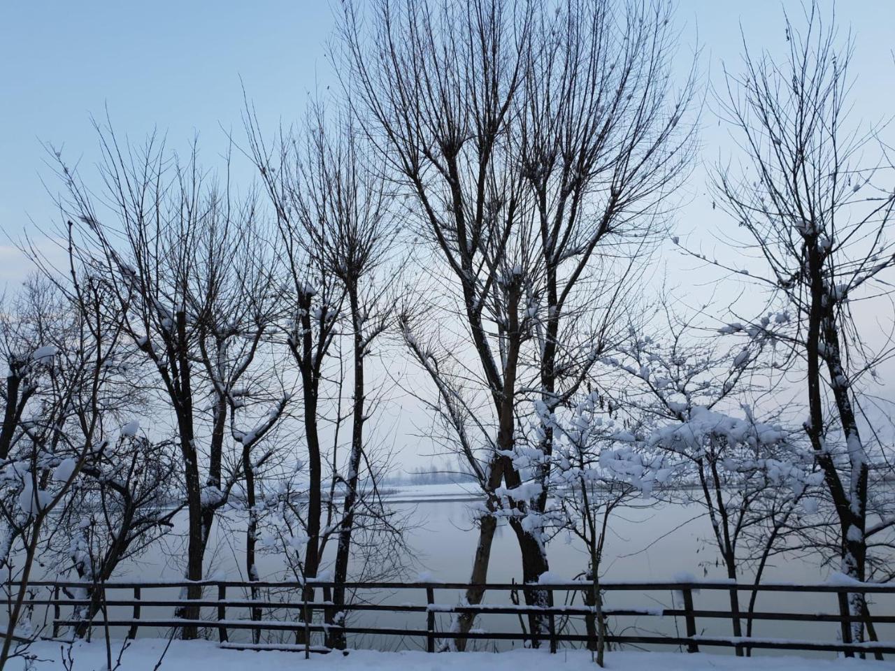 Blue River Călimăneşti