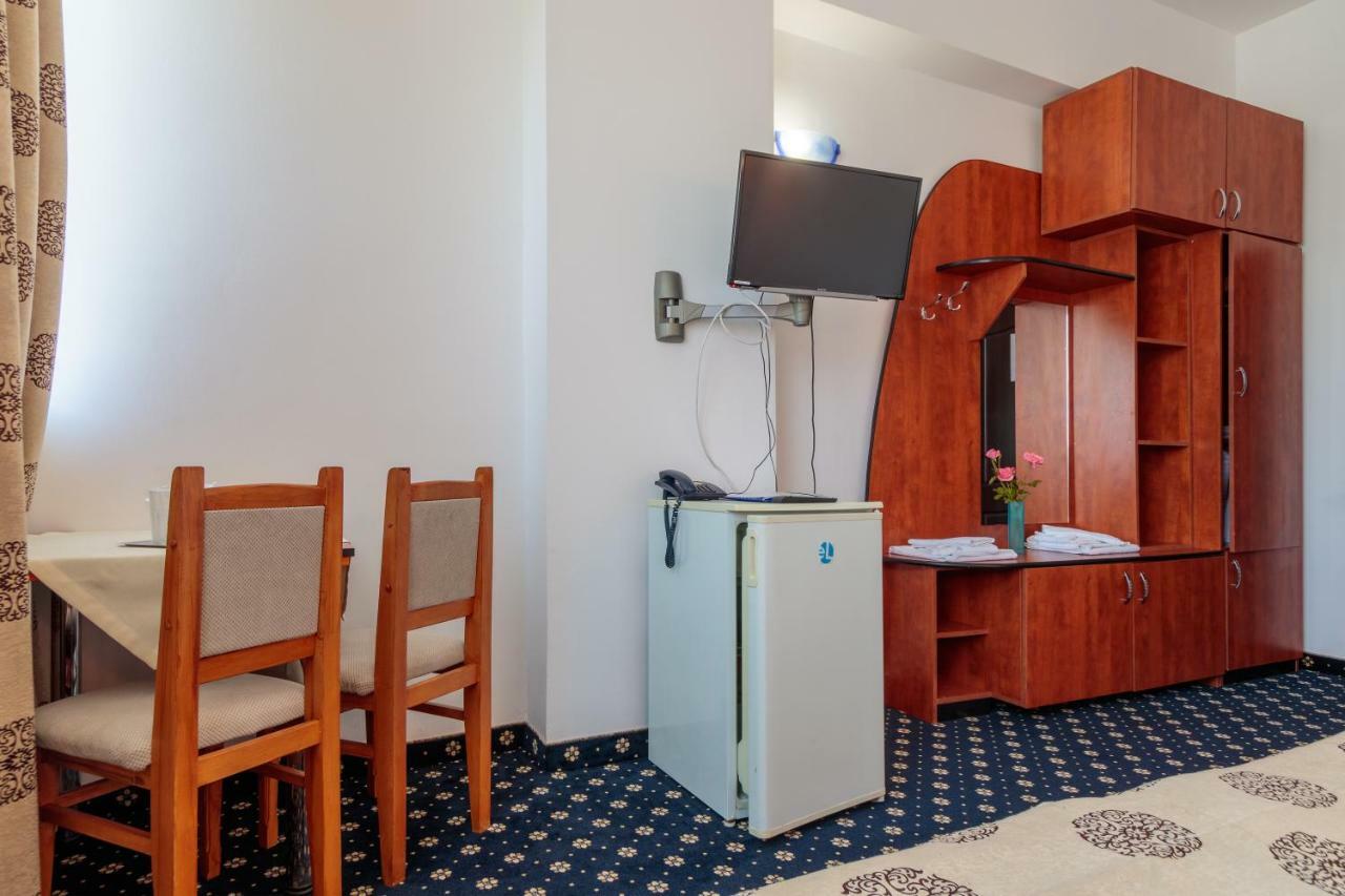 Blue River Motel Calimanesti